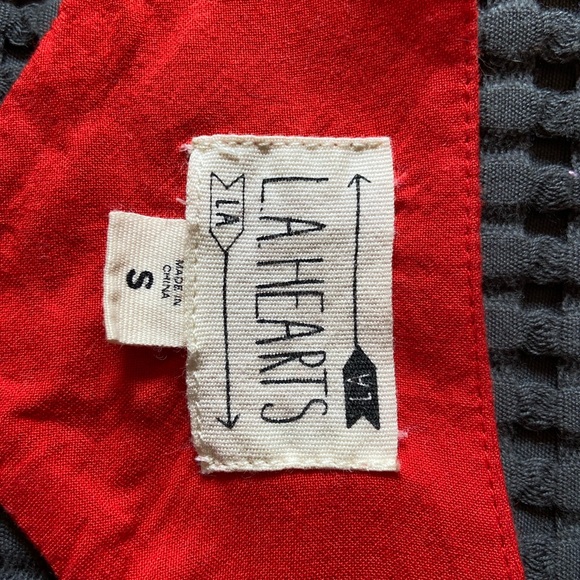 LA Hearts Croptop - Picture 4 of 5